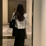 モノトーンVネックジャケットAJ1179