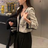 モノトーンVネックジャケットAJ1179