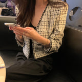 モノトーンVネックジャケットAJ1179