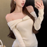 ポイントビジューオフショルニット（2COLOR）AT1395