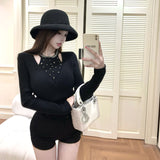 ビジュー付きホルターネックニット（2COLOR）AT1403